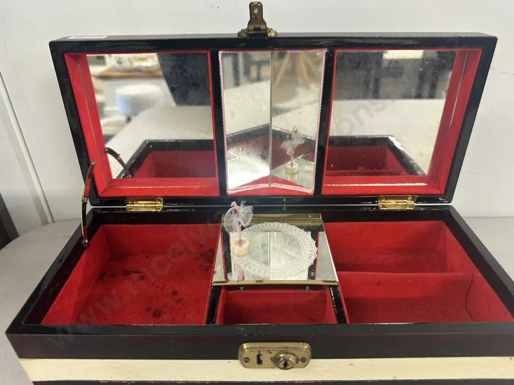 Vintage Reverse Painted Black Lacquer Music Jewellery Box With Ballerina (As Found) Image 1++