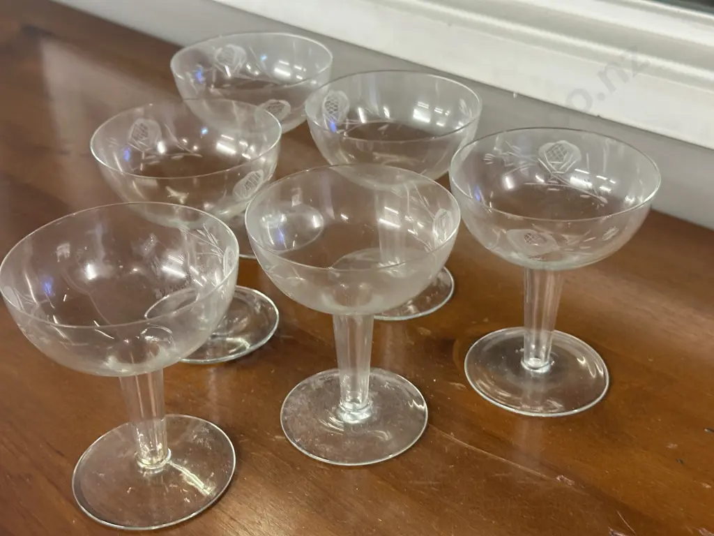 Set Of Six Crystal Hollow Stemmed Champagne Glasses Image 1++