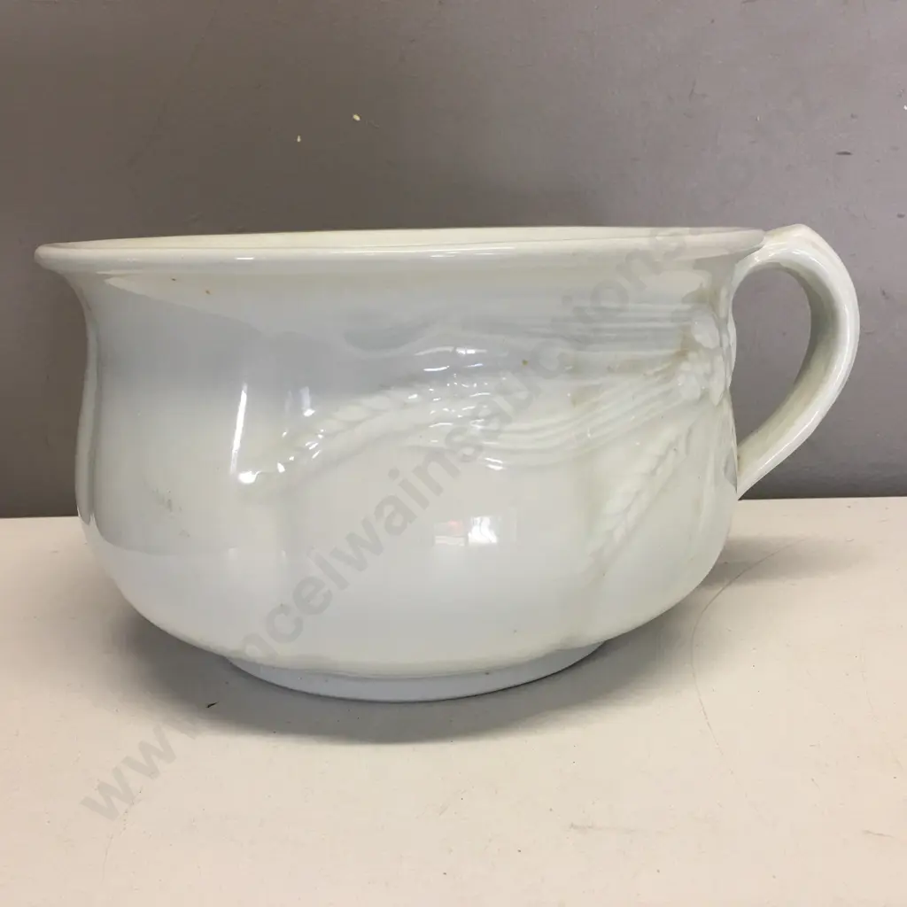 J&G Meakin White Ironstone Chamber Pot. 13.5 x 21cm Image 1++