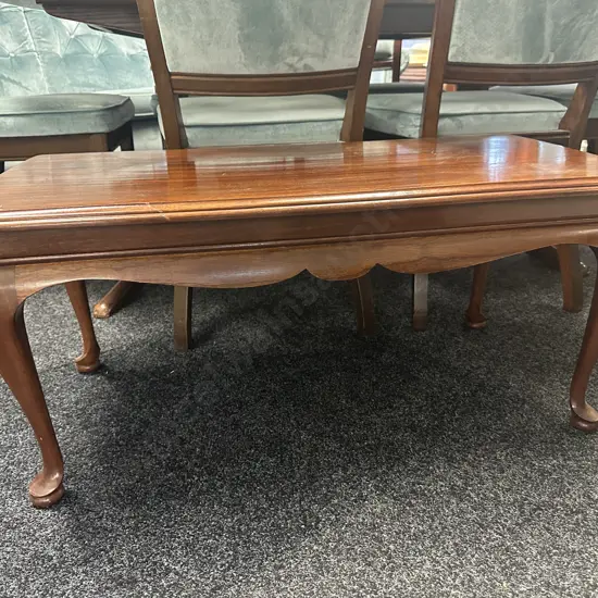 Mahogany Queen Anne Style Rectangular Coffee Table, Cabriole Legs. H42 W95.5 D45cm