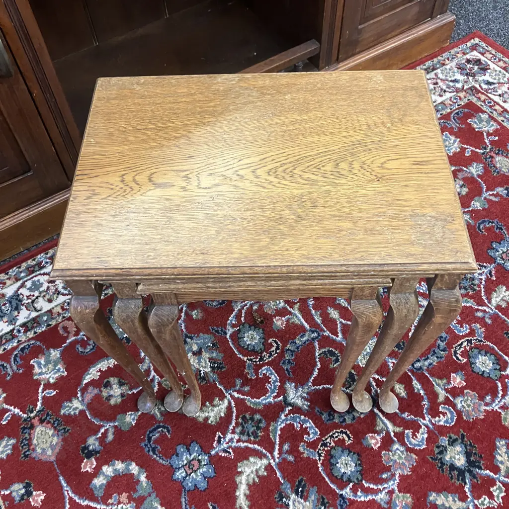Nest Of Three Oak Tables, Fine Cabriole Legs. H50 W48 D36cm Image 1++