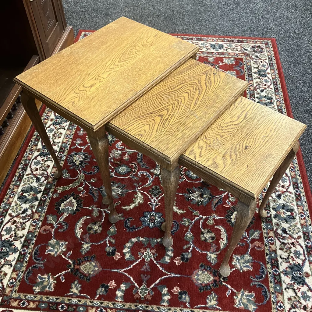 Nest Of Three Oak Tables, Fine Cabriole Legs. H50 W48 D36cm Image 1++