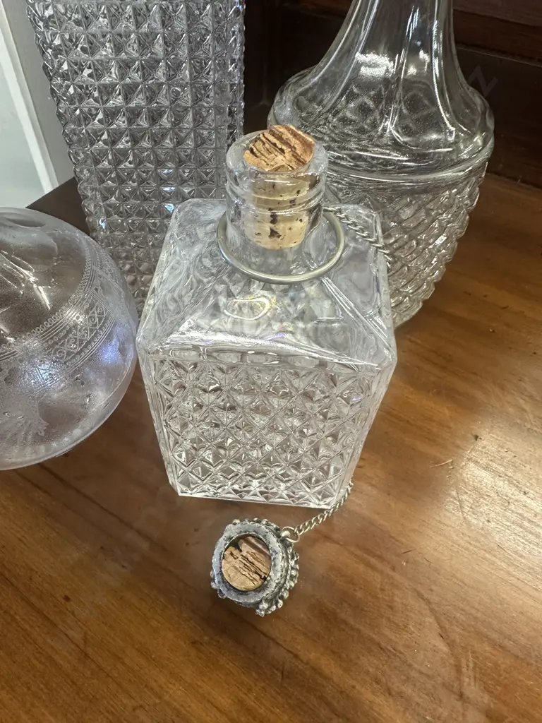Vintage Cut Glass & Crystal Decanters x4 Image 1++