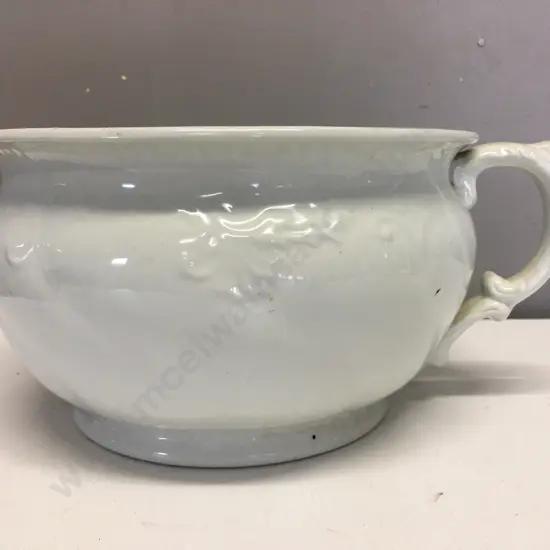 William Adams & Sons White Porcelain Chamber Pot. 13 x 22cm