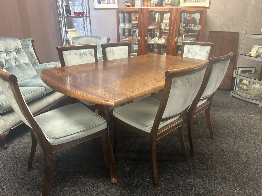 Vintage Oak Extension Table With 6 Blue Draylon Fabric Chairs. 172 x 104cm, Extension 49cm Image 1++