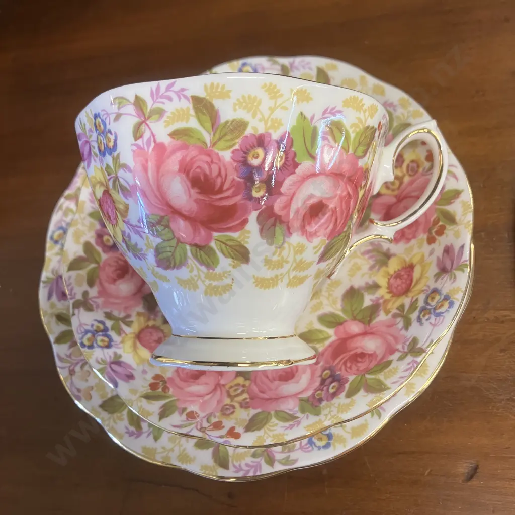 Royal Albert Serena Trios x 3 Image 1++