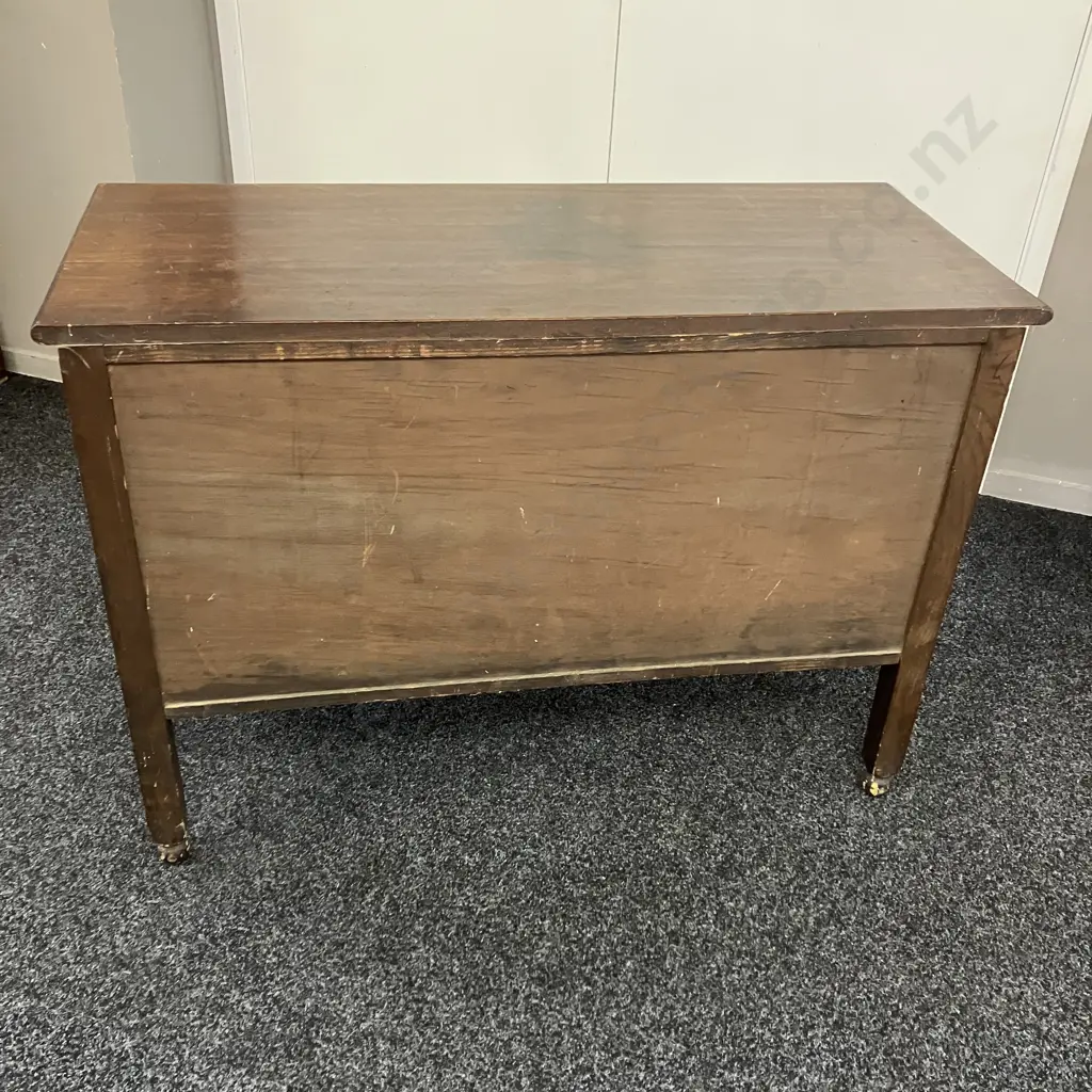 Antique Oak 2 Door Sideboard. H77 W109 D46cm Image 1++