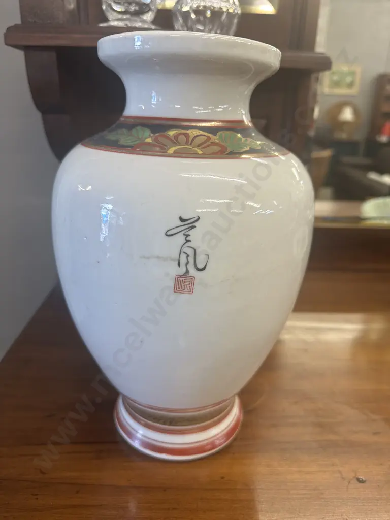Vintage Japanese Satsuma Style Vase H29cm.  Image 1++