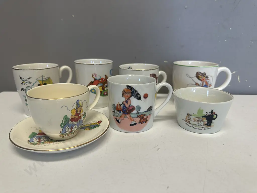 Selection of Vintage Nursery Character China Including Crown Lynn, Hanley Etc Image 1++