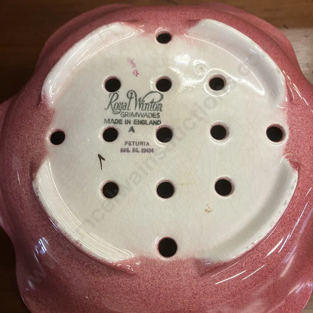 Royal Winton Petunia Trio, Duo & Draining Bowl Image 1++
