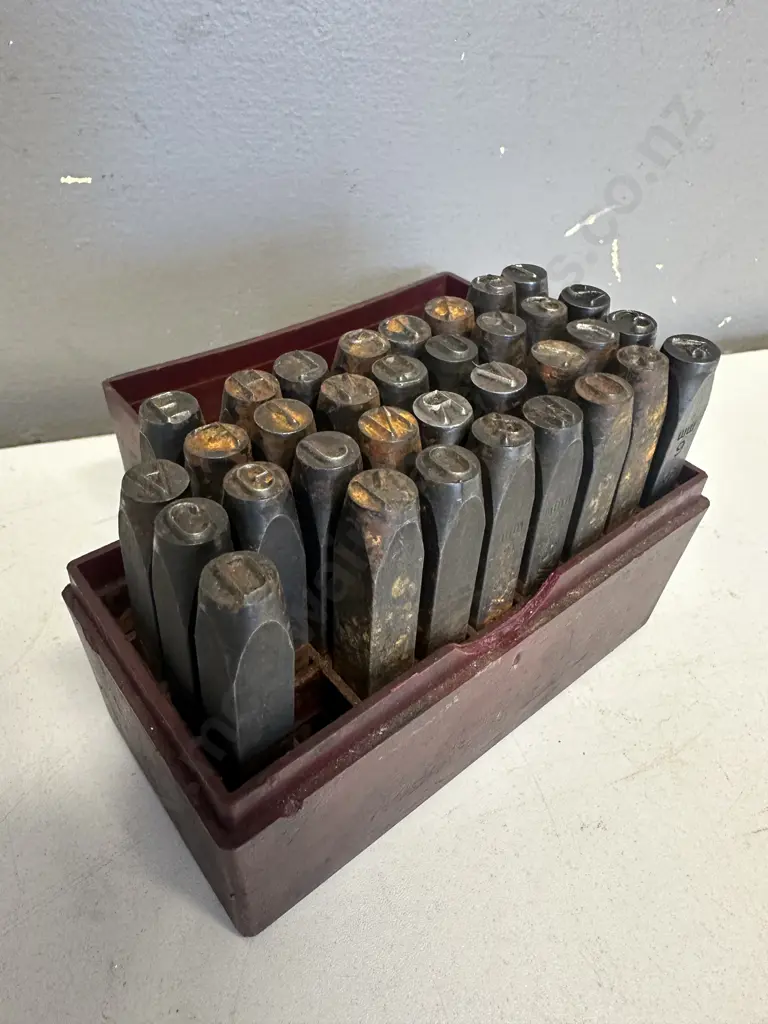 Vintage Letters & Figures Combination Punches - 6mm 1/4" Image 1++