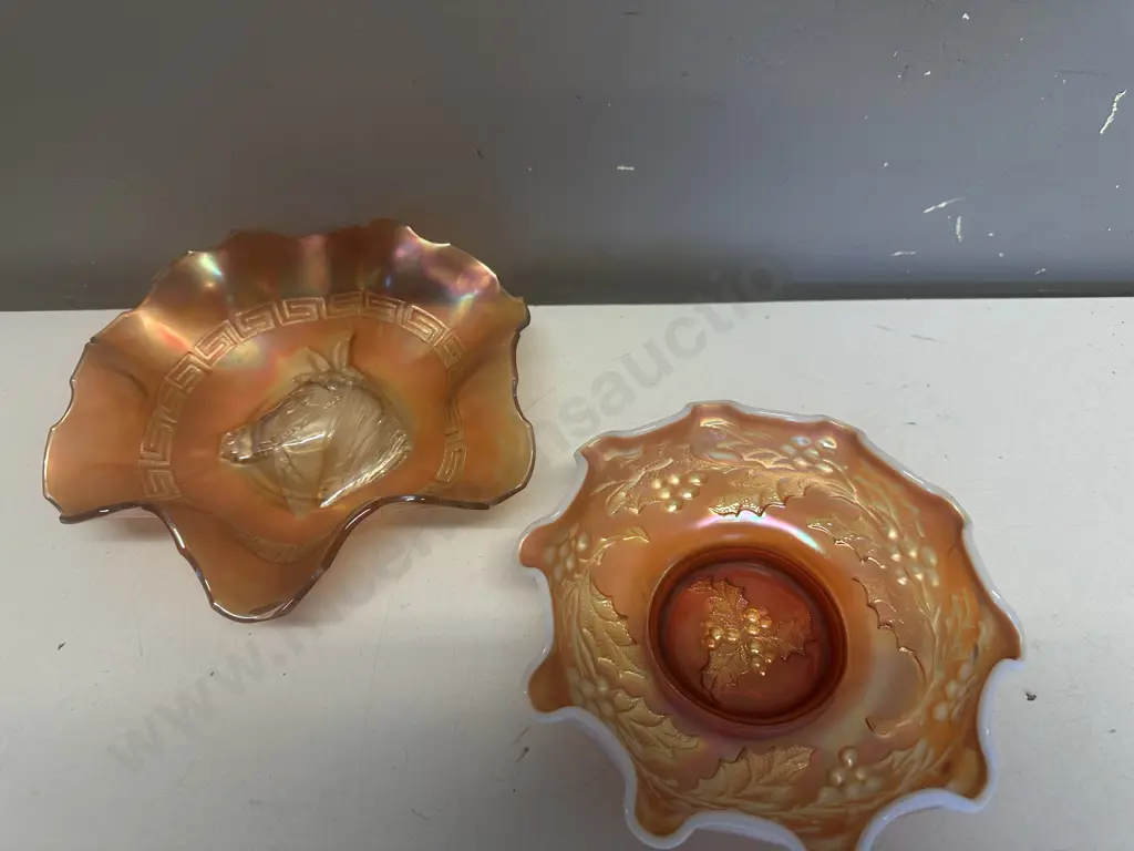 Vintage Dugan Horses Pony Marigold Carnival Dish Ruffled Bowl 7 x 22cm & Carnival Glass Holly Berry Bowl 6 x 19cm Image 1++