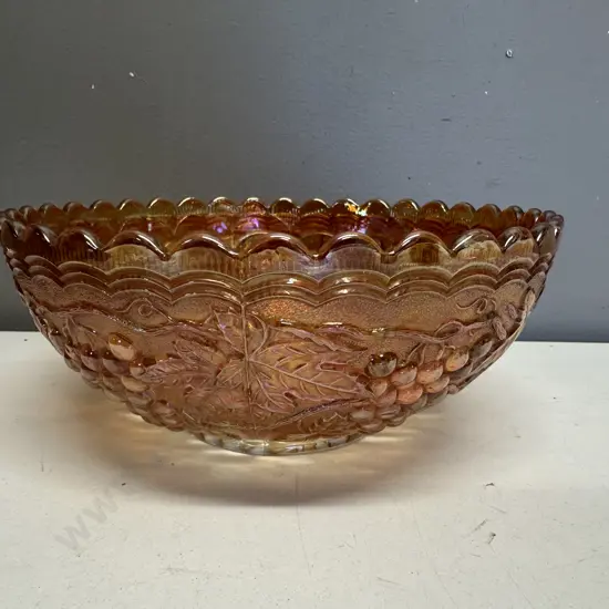 Vintage Imperial Carnival Marigold Grape Leaf Vine Bowl, Scalloped Edge. 10 x 23cm