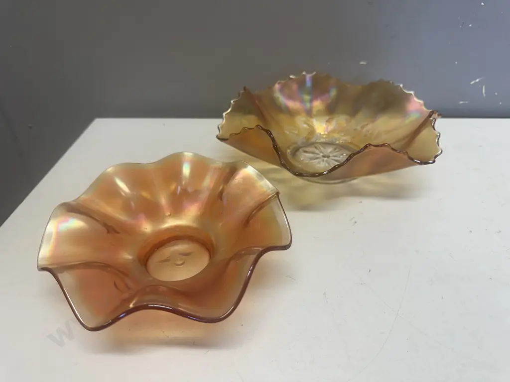 Vintage Carnival Glass Ruffled Bowl Daisy & Leaves With Marigold Northwood Carnival Glass Bowl Image 1++