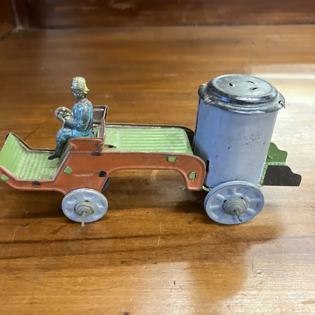 Vintage 1930's Germany Stamped Tin Toy Fire Truck. 6.5 x 13.5cm Image 1++
