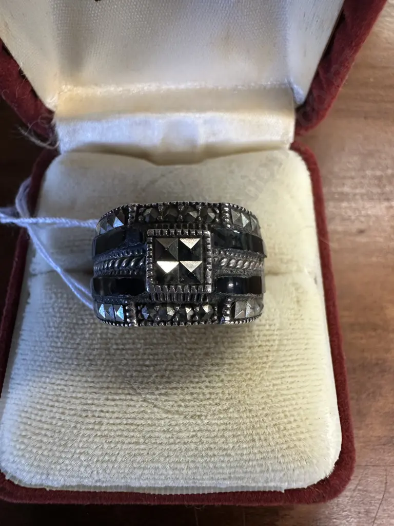 925 Ring With Black Inlaid & Clear Stones Image 1++