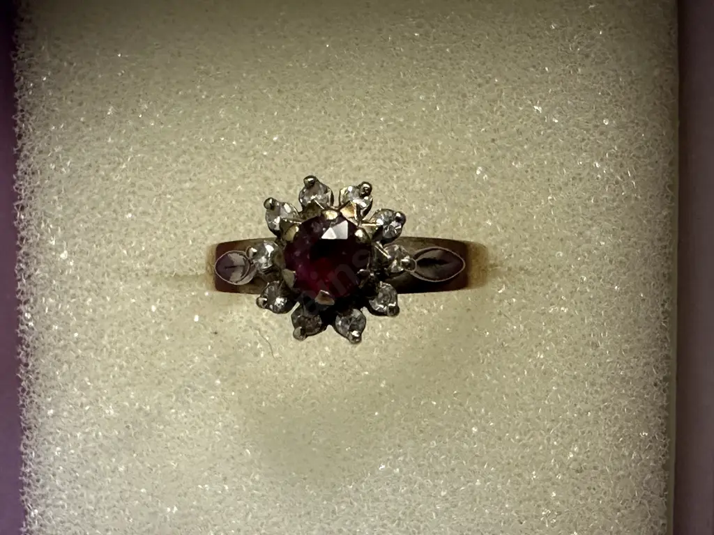 Gold Ring With Garnett & Diamonds Not Stamped But Tested Image 1++