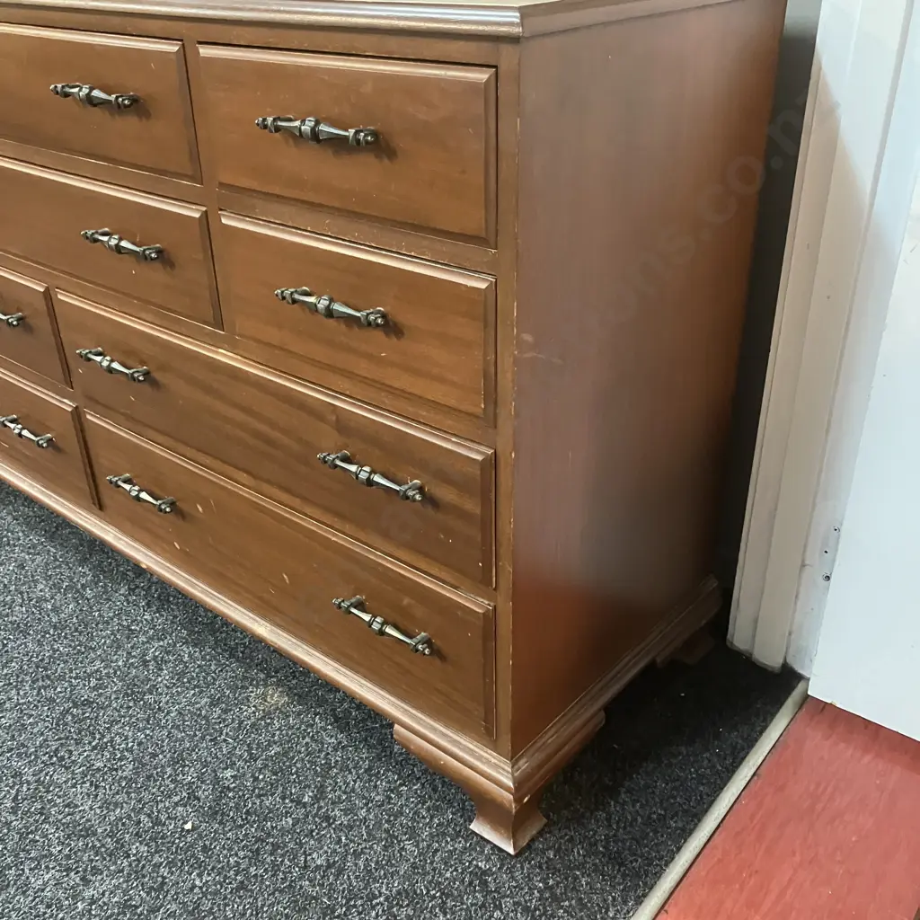 Mahogany 9 Drawer Dressing Table. H177 W152 D46cm Image 1++