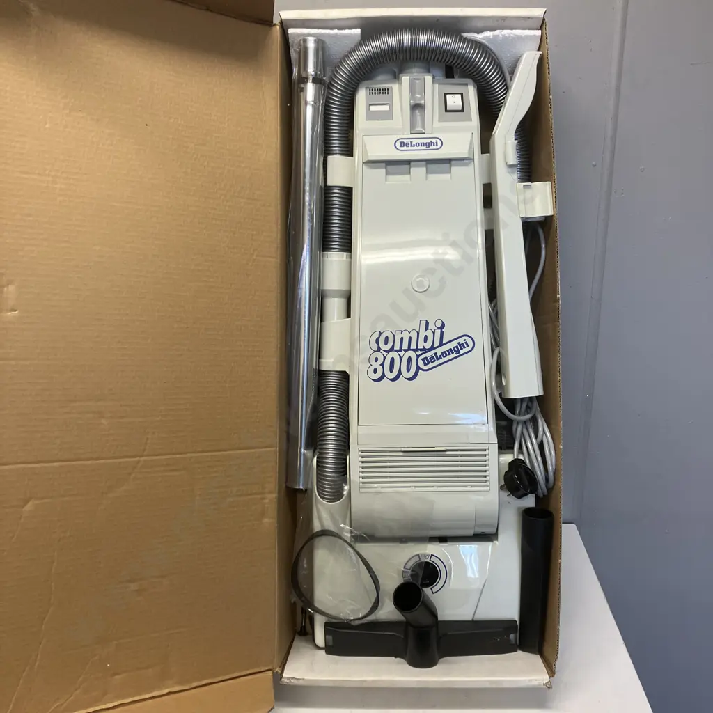 Delonghi Combi.800 Upright Carpet Cleaner / Vacuum Cleaner, Boxed (Italy) Image 1++
