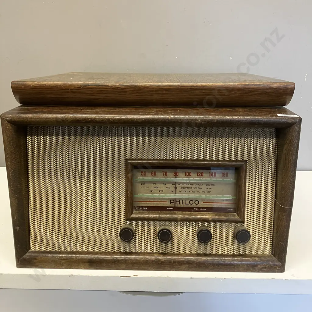 Philco Mantel Radiogram With Collaro RC54 3 Speed Record Changer, Model 1242, Solid Oak, NZ 1956 Image 1++