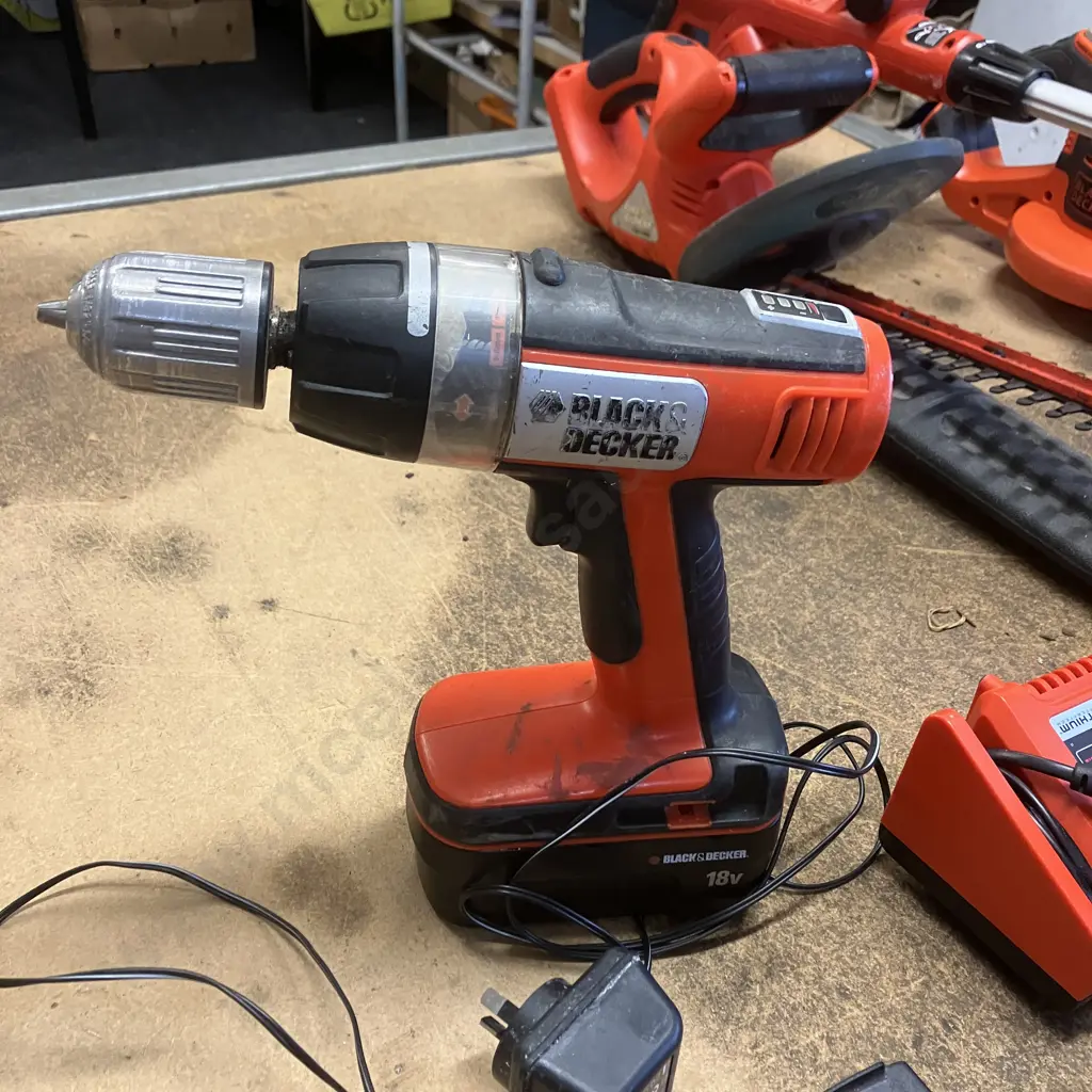 Black & Decker 18V Cordless Tools - Drill PS18-XE, Blower, Hedge Trimmer, Line Trimmer, Batteries & Chargers Image 1++