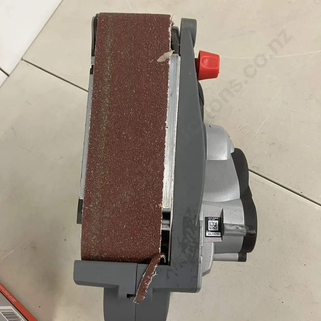 Ozito 850W 75 x 533mm Variable Speed Belt Sander Model BSV-9000, Boxed Image 1++