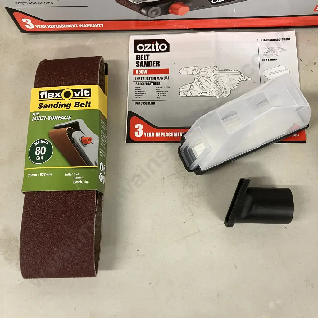 Ozito 850W 75 x 533mm Variable Speed Belt Sander Model BSV-9000, Boxed Image 1++
