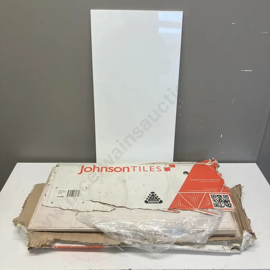 Johnson Glazed Ceramic Wall Tiles - Seven x 300 x 600mm Ultra White Gloss Image 1++