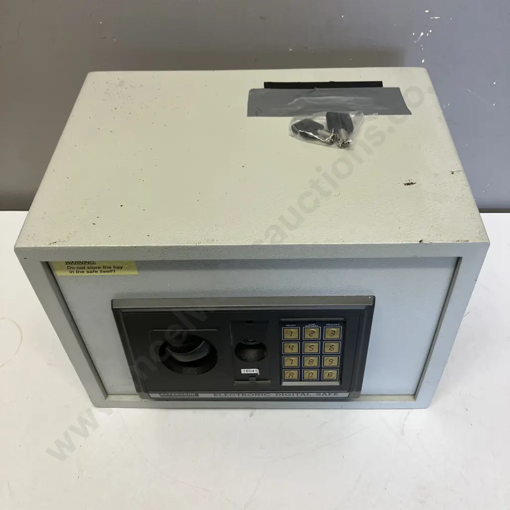 Safeguard Electronic Digital Safe With Keys. H25 W35 D25cm Image 1++
