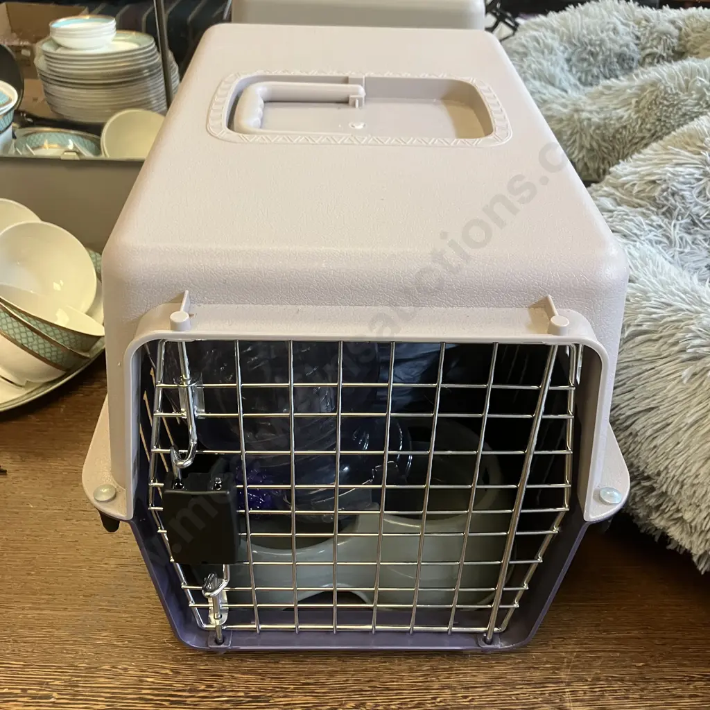 Cat Carry Cage, Padded Bed, Water Dish, Toys, Litter Tray Image 1++