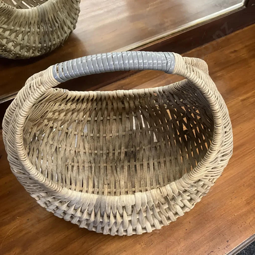 Retro Cane Banana Basket Image 1++