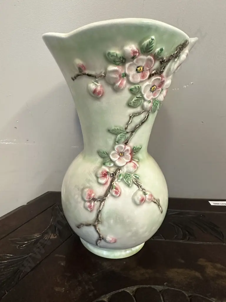 Sylvac Apple Blossom Ceramic Vase H25 (as found condition)  Image 1++