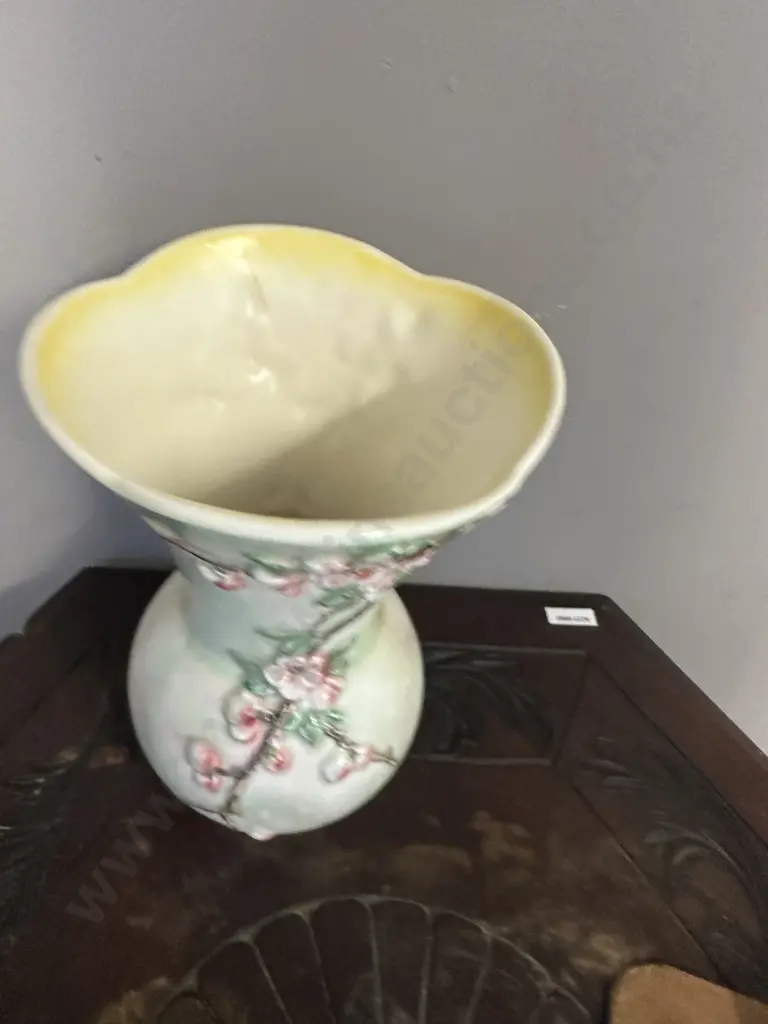 Sylvac Apple Blossom Ceramic Vase H25 (as found condition)  Image 1++