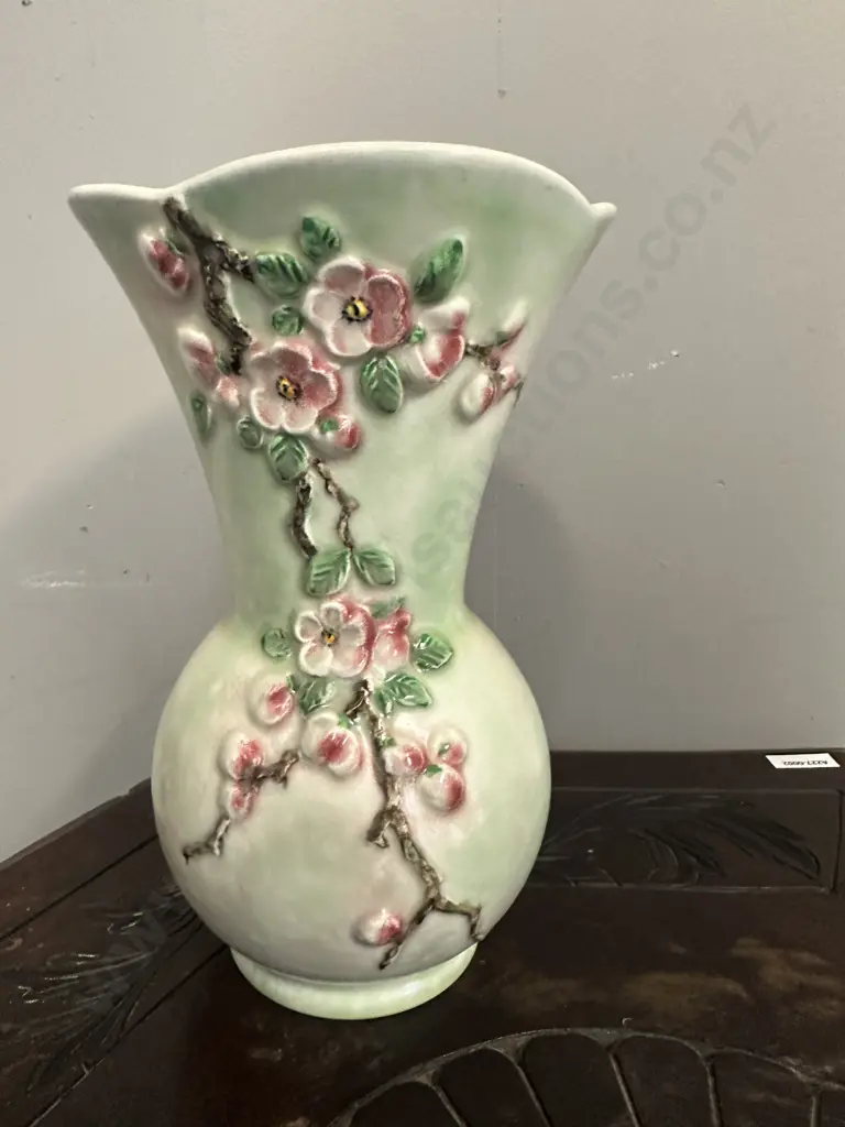 Sylvac Apple Blossom Ceramic Vase H25 (as found condition)  Image 1++