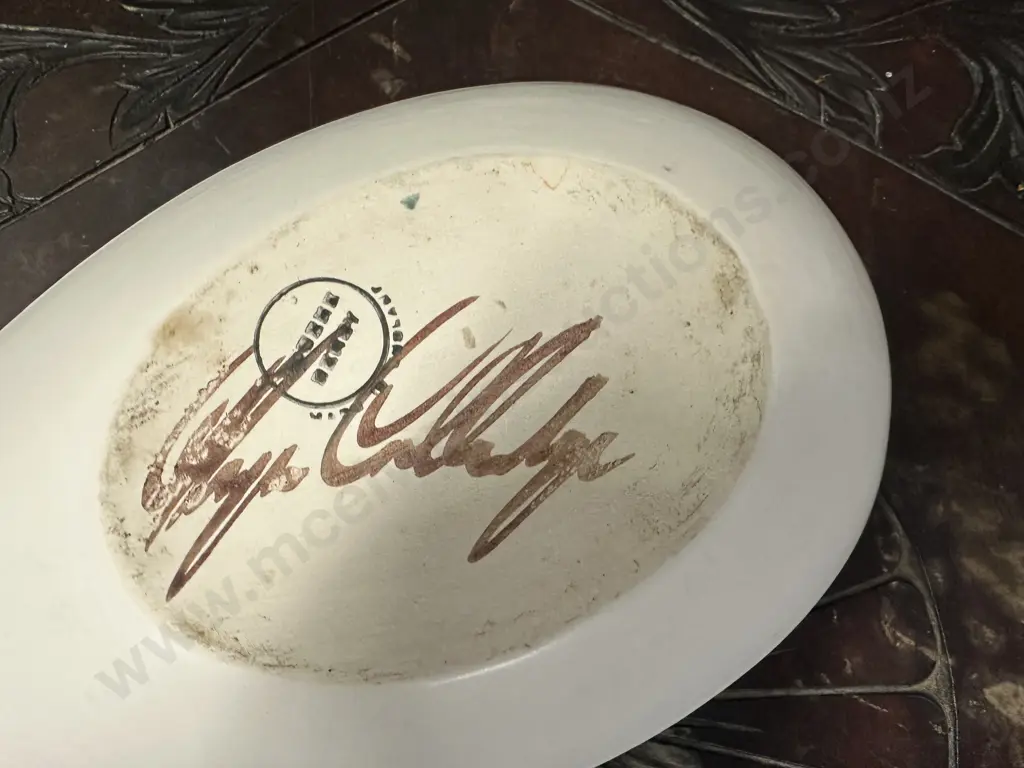 Vintage Mid Century Denby Glyn Ware Hand Painted Tear Drop Shape Dish Signed By Glen Colledge. H5.5 W3 D16.5cm1 Image 1++