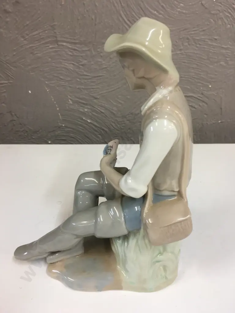 Vintage Cascades Figurine Boy With Fish H21cm. Image 1++