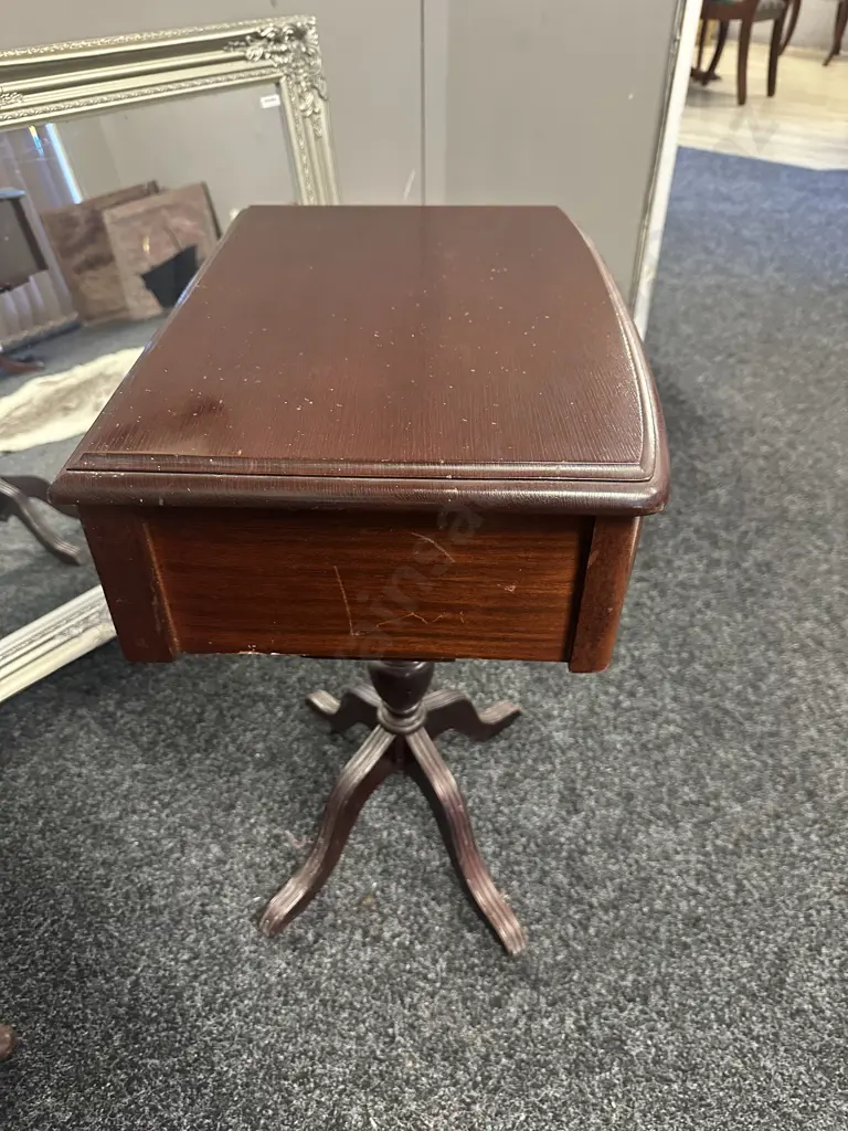 Mahogany Single Drawer Pedestal Hall Table H65,W48,D35cm. Image 1++