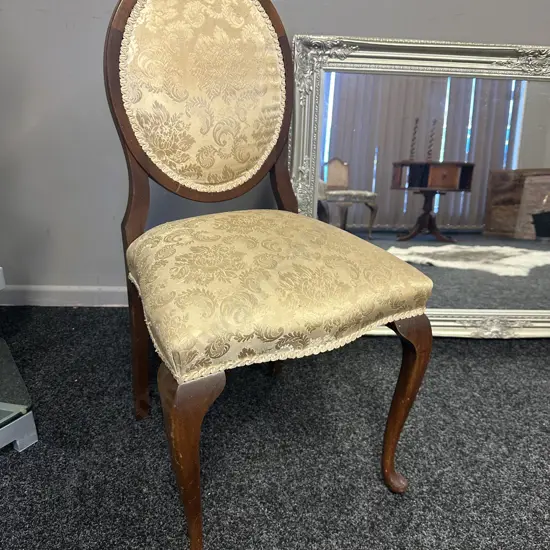 Vintage Queen Anne Mahogany Ladies Vanity Chair Butter Cream Upholstery