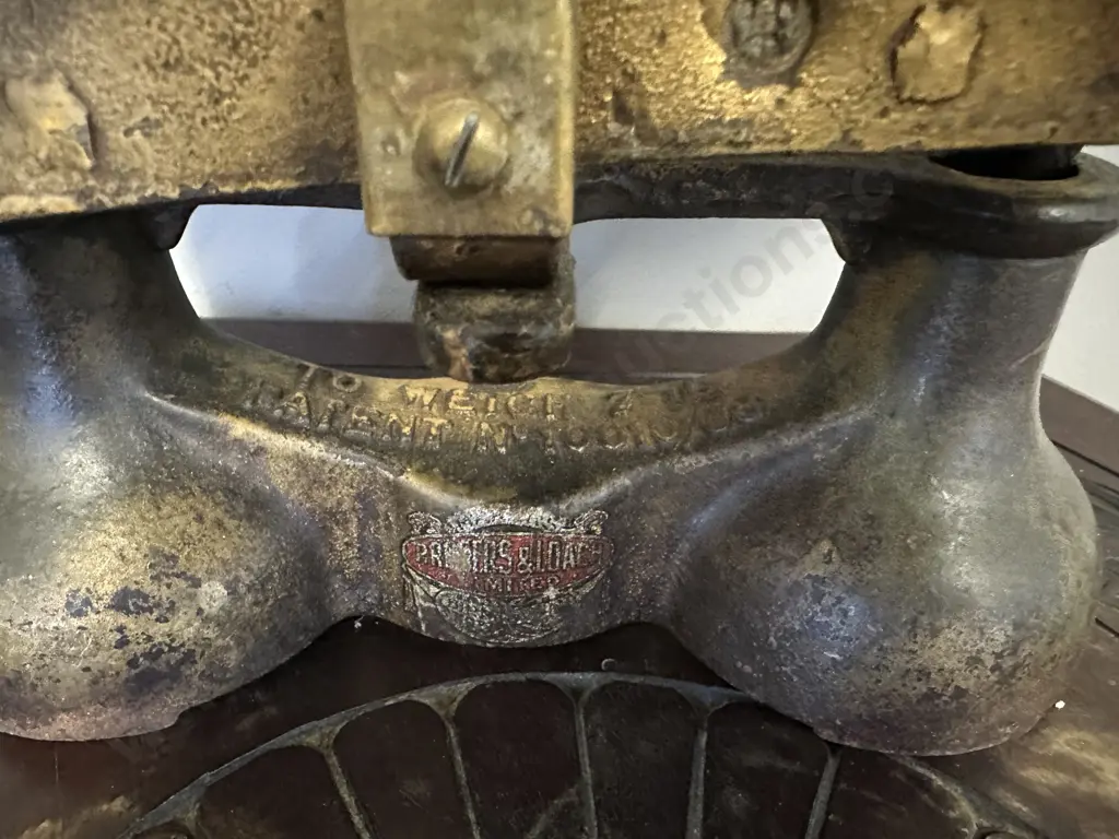 Vintage Scales With Weights P.Rogers & Loach Limited Image 1++