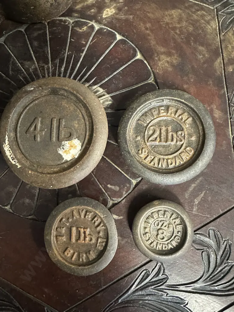 Vintage Scales With Weights P.Rogers & Loach Limited Image 1++