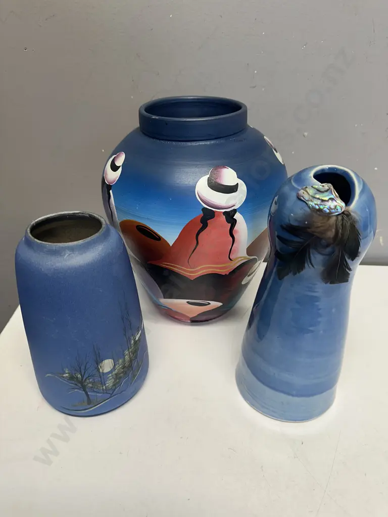Blue Themed Vases x 3 Image 1++