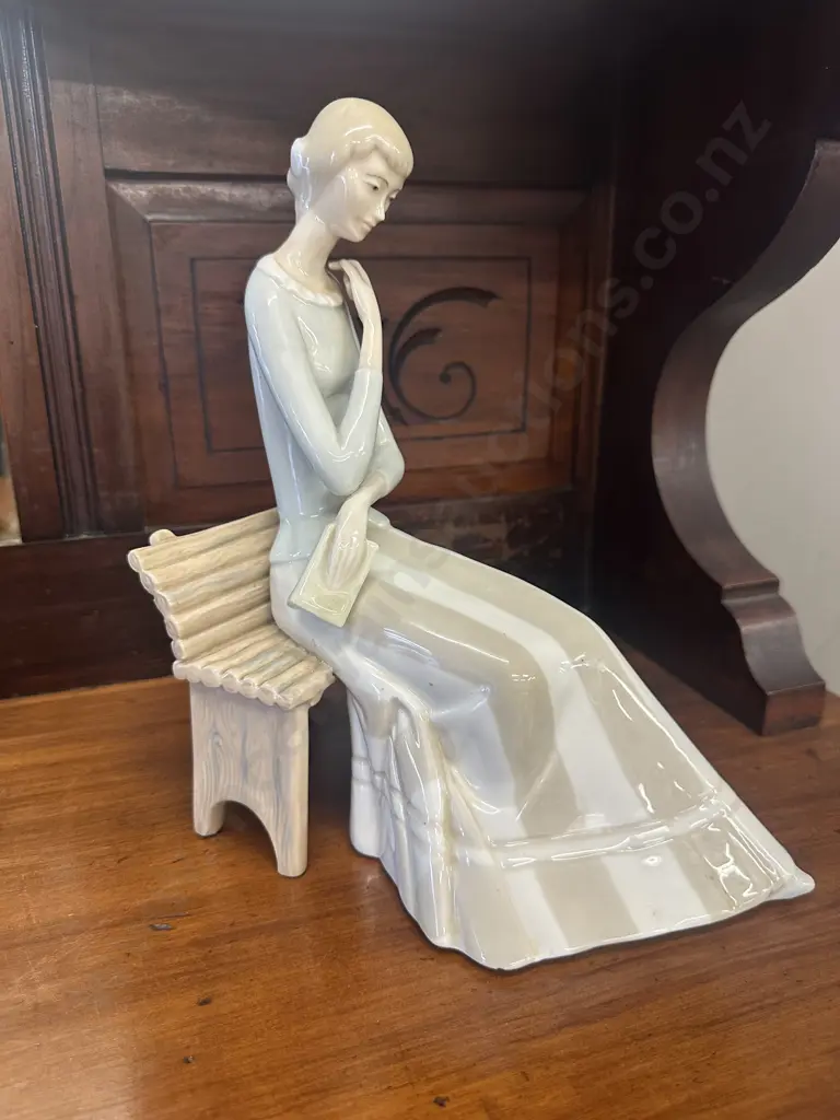 Spanish Porcelain Figurine. H26cm Image 1++