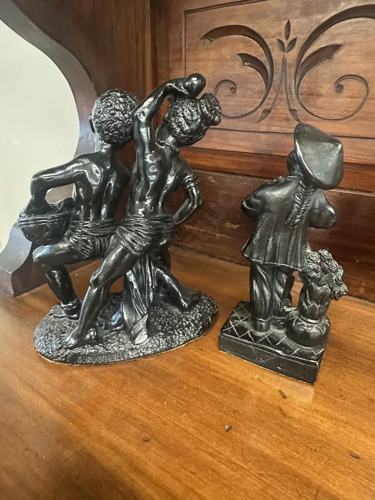 RUGGERI Chalkware African Musicians & CINESINA Figurine Image 1++