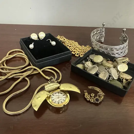Assorted Vintage Costume Jewellery Including Horse Shoe Floral Brooch, Drimex Necklace Watch, Earings Etc