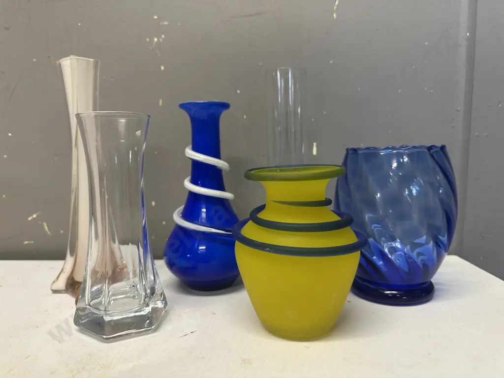 Selection Of Art Glass Vases Including Bud Vases Image 1++