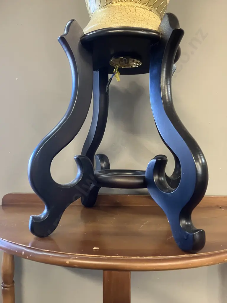 Large Ornate Ceramic Lamp With Wood Base Attached (Needs Plug & Lead) H105cm Image 1++