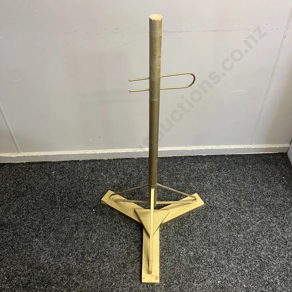 Vintage Tru Form Dress Form On Wooden Stand Image 1++