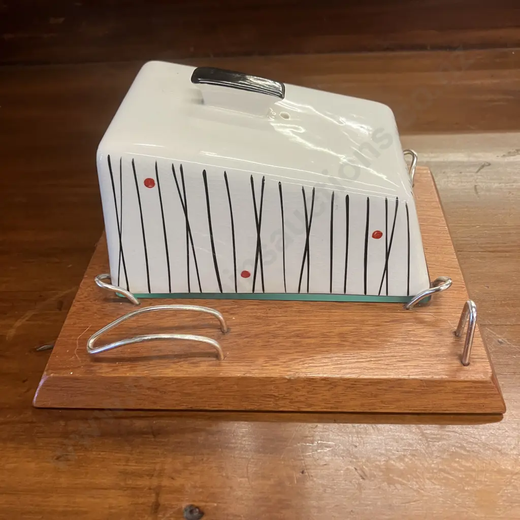 Kirkham Pottery Butter Dish And Wynncraft Stand Red Dot Black Streak Atomic & Retro Fondue Forks With Salt & Pepper Set Image 1++