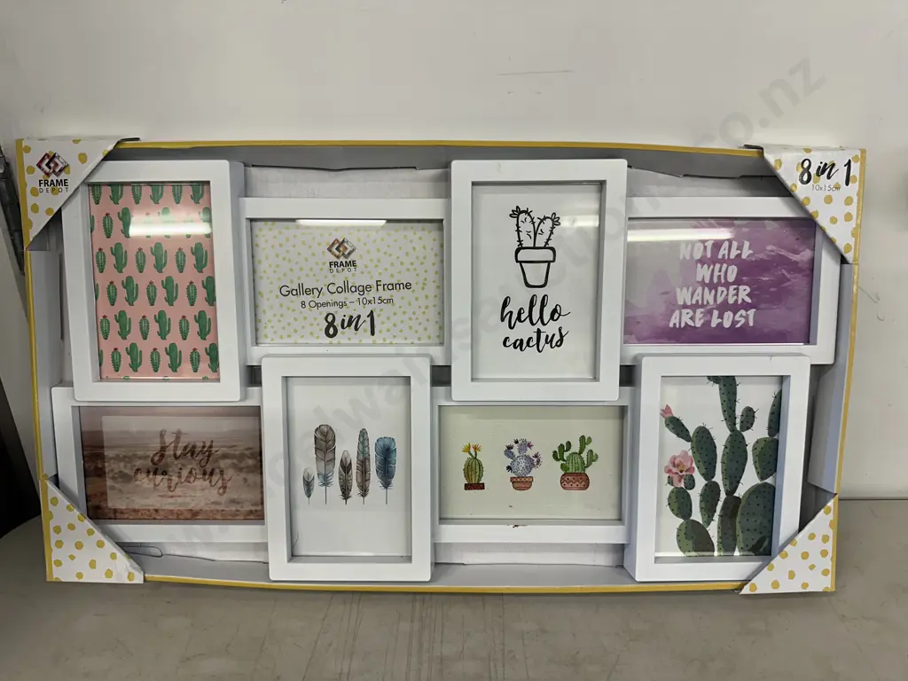 Frame Depot Gallery Collage Frame Eight Openings 10x15cm Image 1++