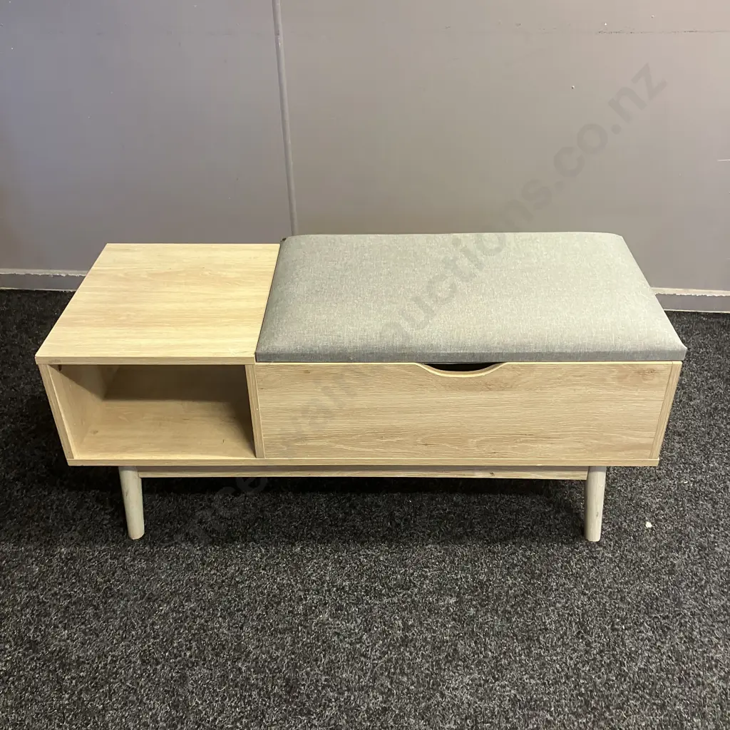 Telephone Table With Padded Seat. H44 W100 D40cm (As Found) Image 1++